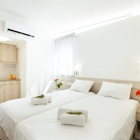 Giannis Apts Rodhákinon Exterior foto
